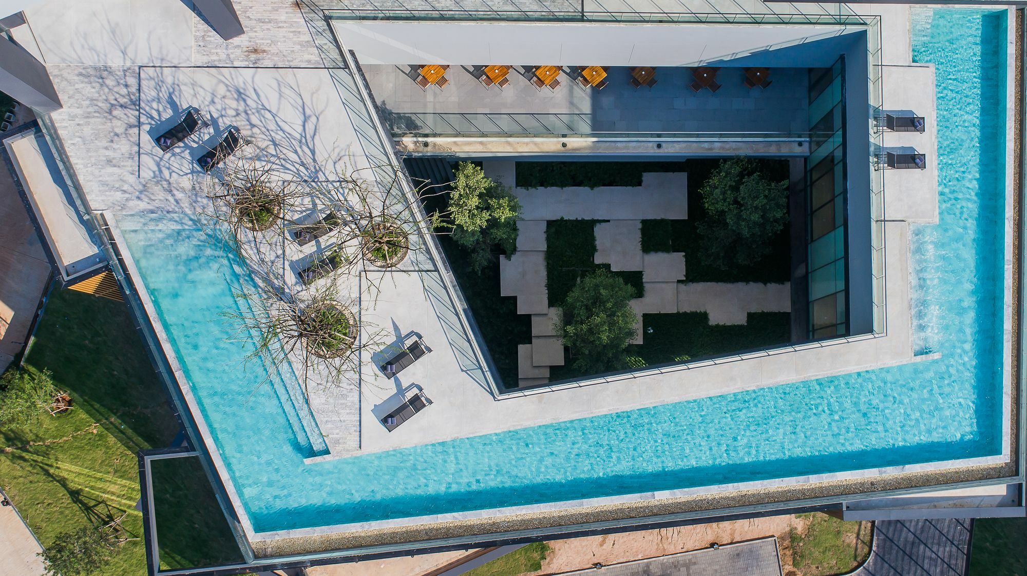 Arize Hotel Sri Racha Si Racha Luaran gambar